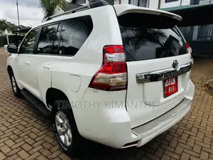 Toyota Land Cruiser Prado 3.0 190hp 2017 Pearl
