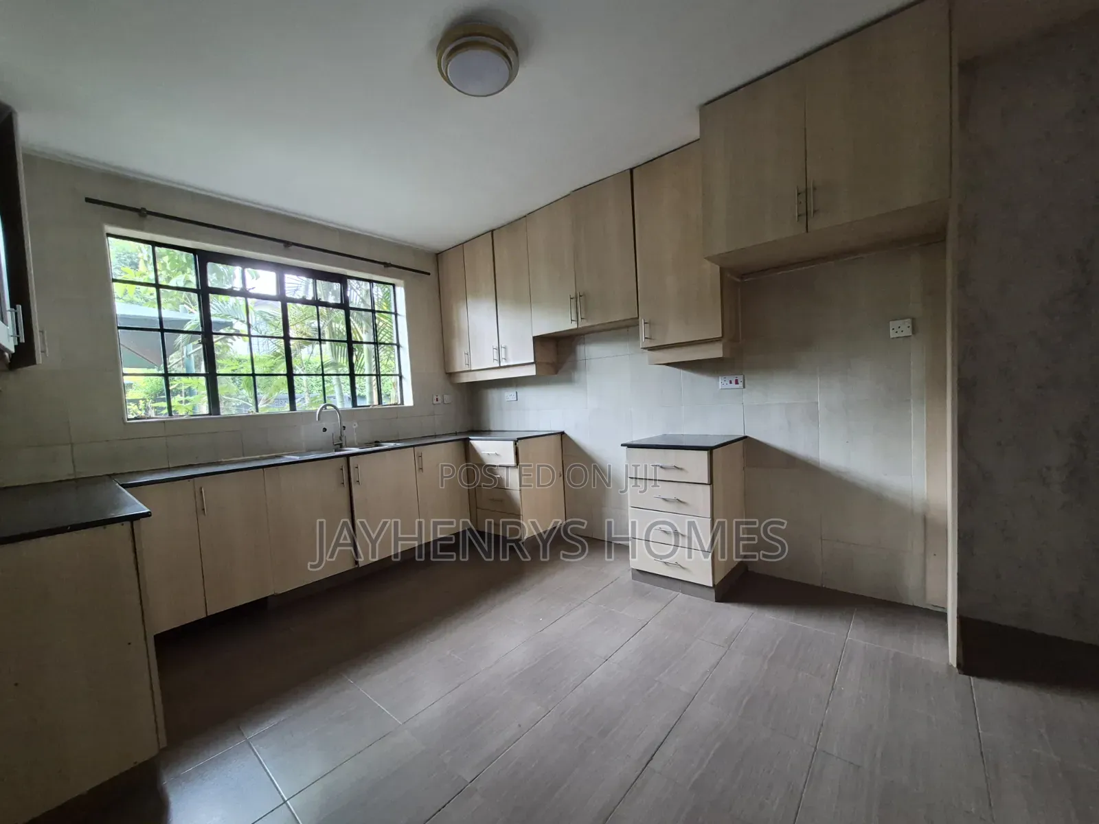 4bdrm Villa in Thindigua/Kasarini for sale