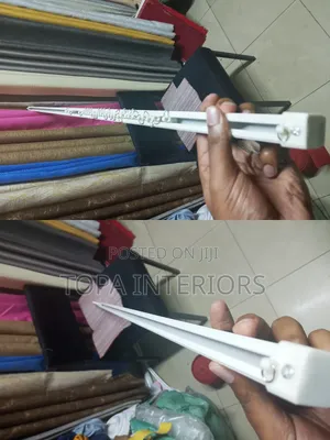 Modern White Aluminium Ceiling Curtain Track Rails With Accessories