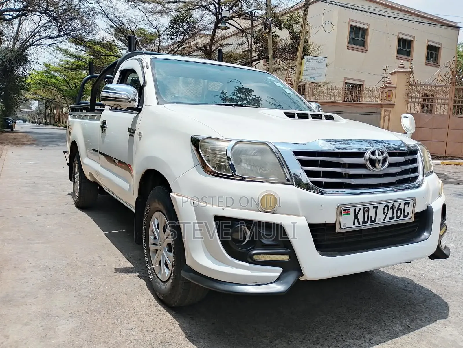 Toyota Hilux 2015 Pearl