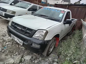 Isuzu D-MAX 2007 White