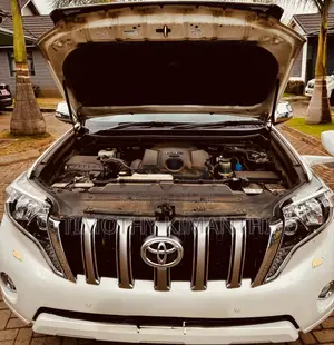 Toyota Land Cruiser Prado 3.0 172hp 2017 White