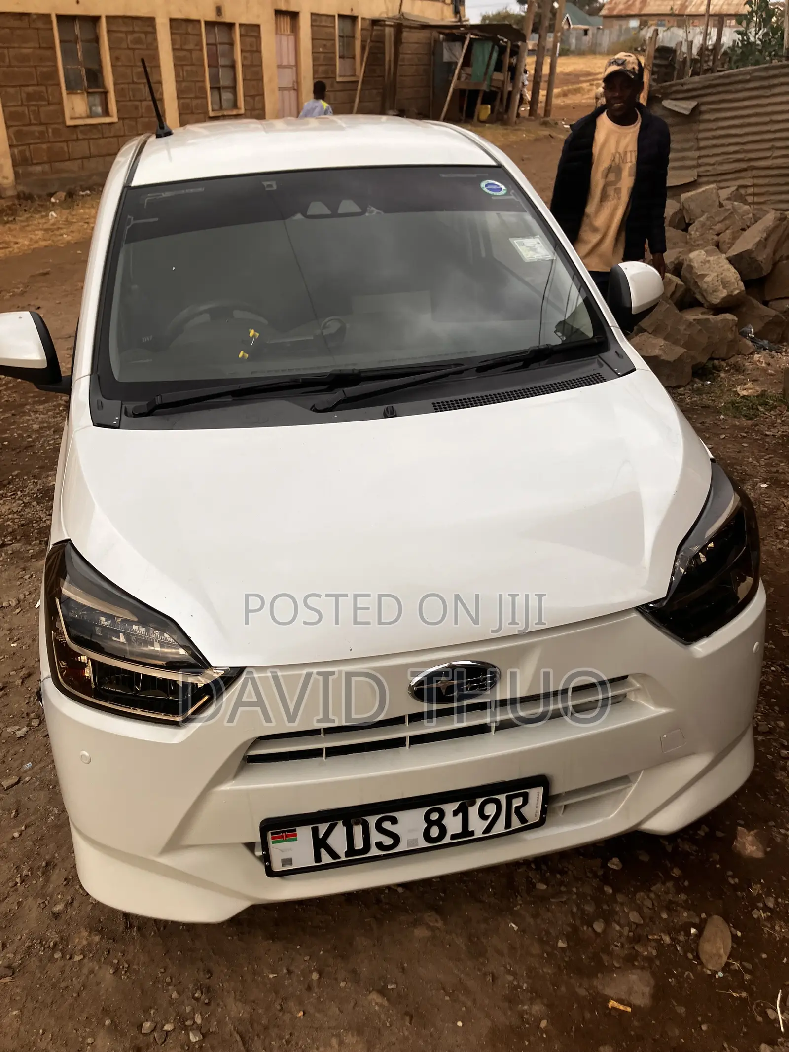 Daihatsu Mira 2018 White