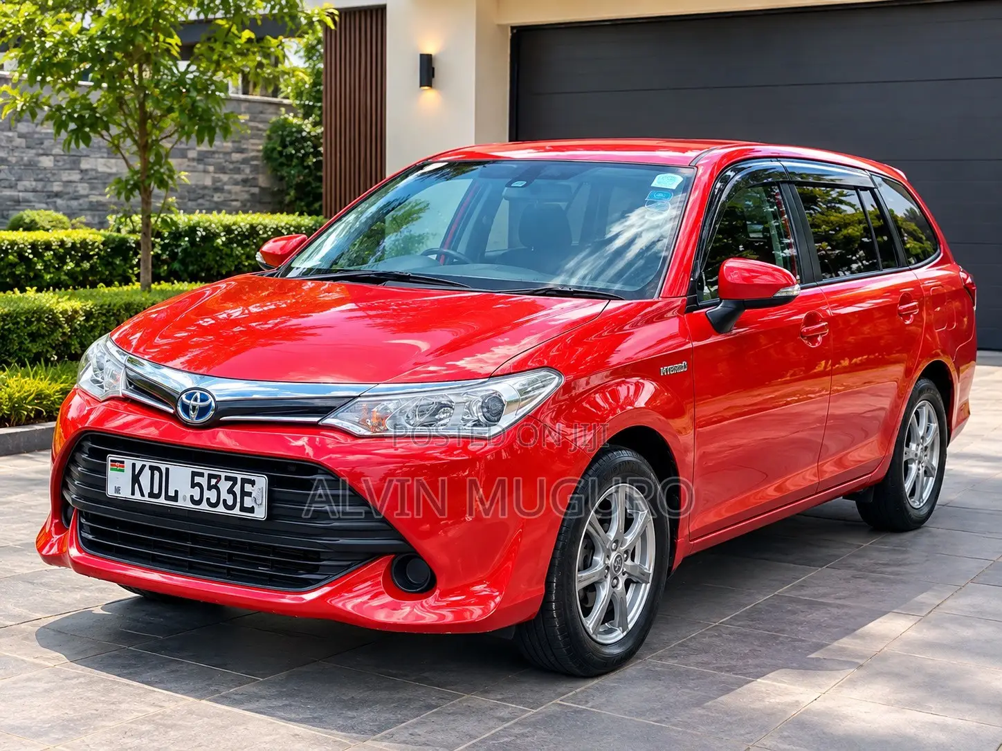 Toyota Corolla Fielder 1.5 Hybrid FWD 2016 Red