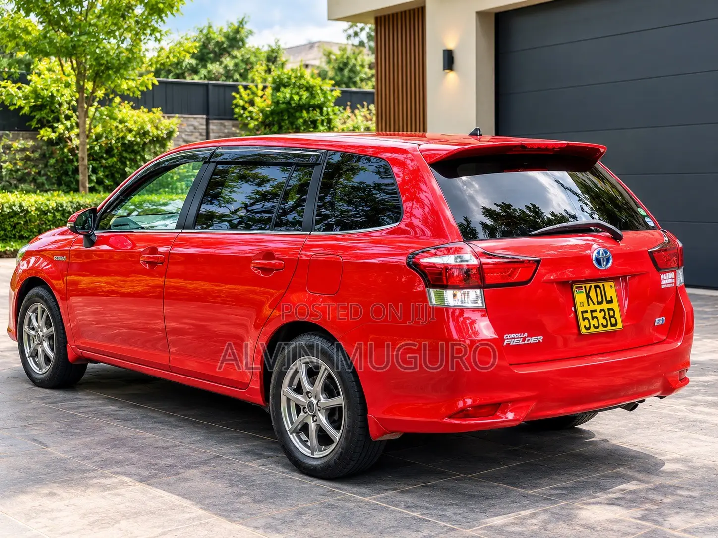 Toyota Corolla Fielder 1.5 Hybrid FWD 2016 Red
