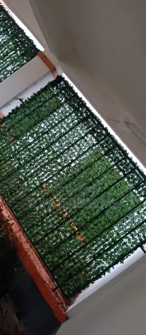 Decorative Leafy Mesh Outdoor Privacy Fence Flower Plants