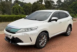 Toyota Harrier 2018 White