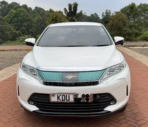 Toyota Harrier 2018 White