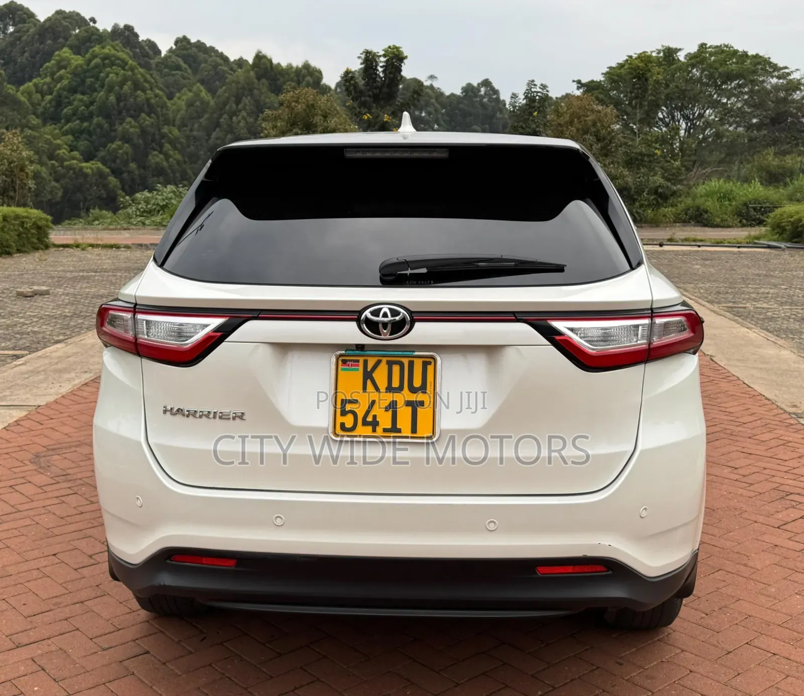Toyota Harrier 2018 White