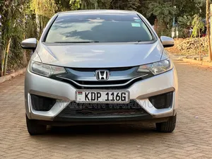 Honda Fit 2016 Silver