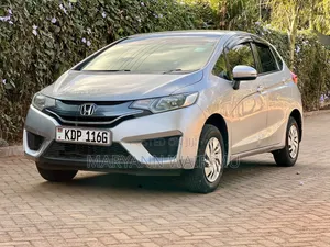 Honda Fit 2016 Silver