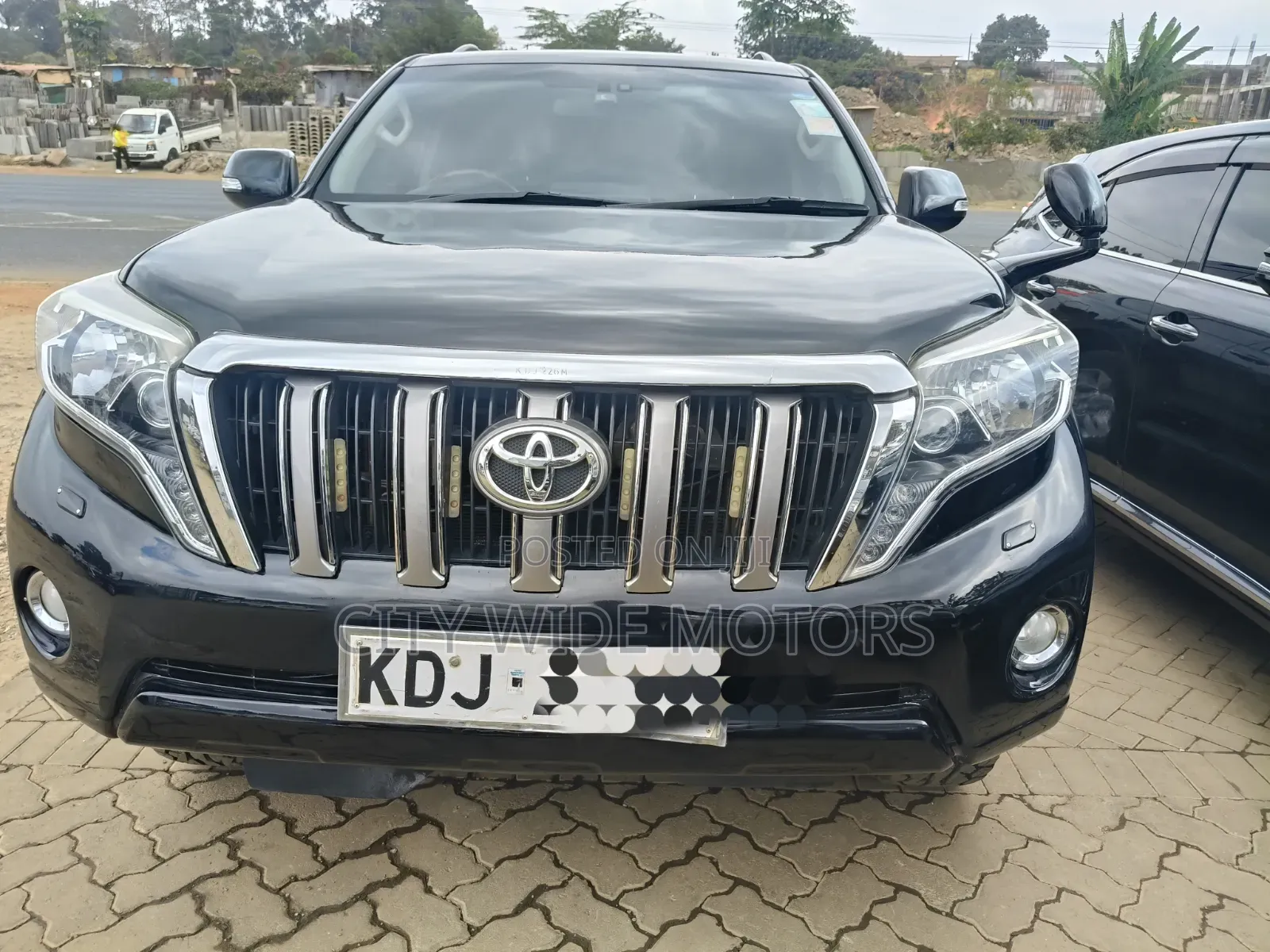 Toyota Land Cruiser Prado 2015 Black