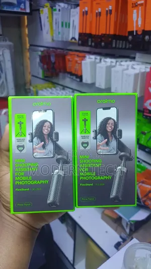 Oraimo FlexiStand Phone Tripod With LED Fill Light Remote