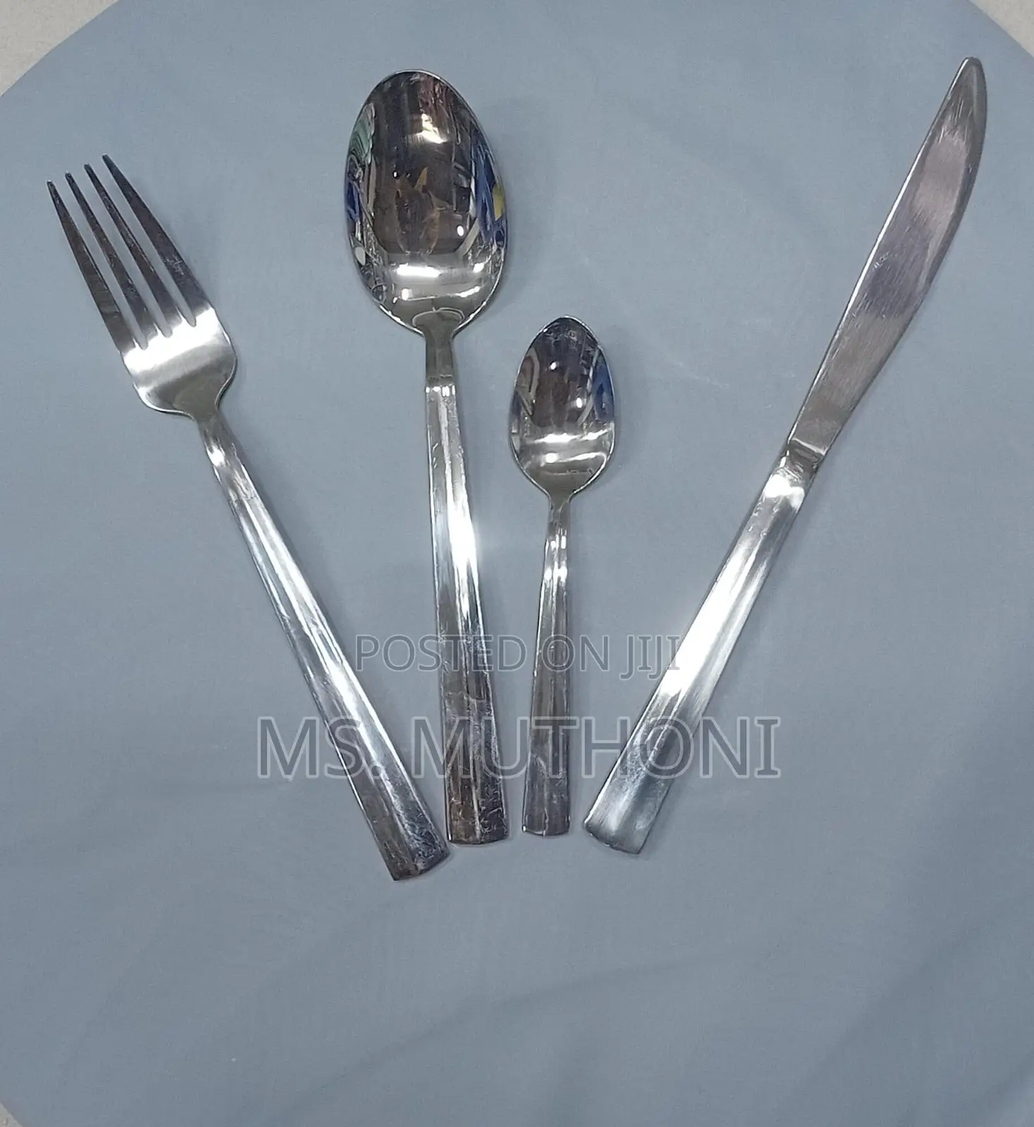 24 Pieces Silver Golden Cutlery Set With Hanging Rack