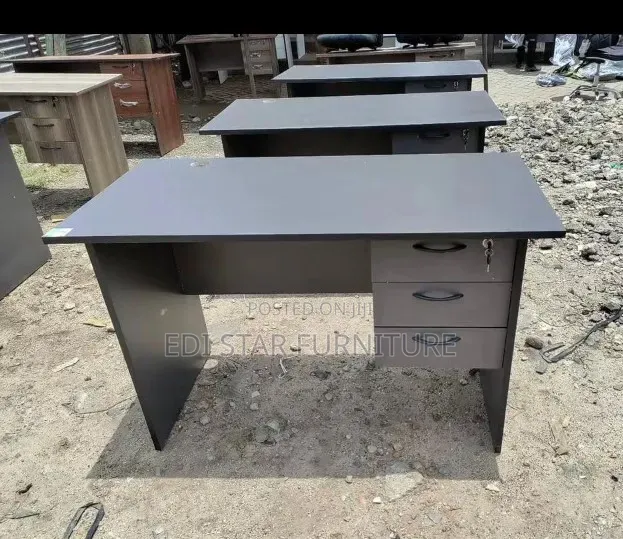 Qulity Gray Desk