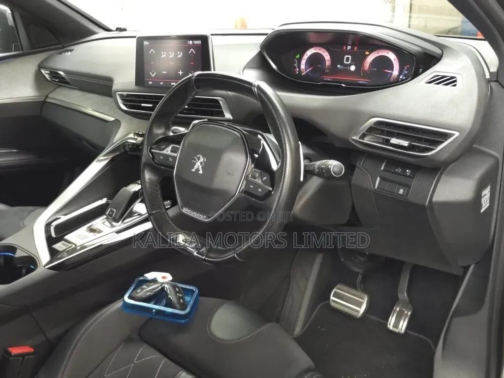 Peugeot 5008 2.0 BlueHDi 180 GT 2019 Green