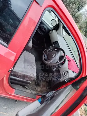 Toyota Passo 1.0 FWD 2014 Red