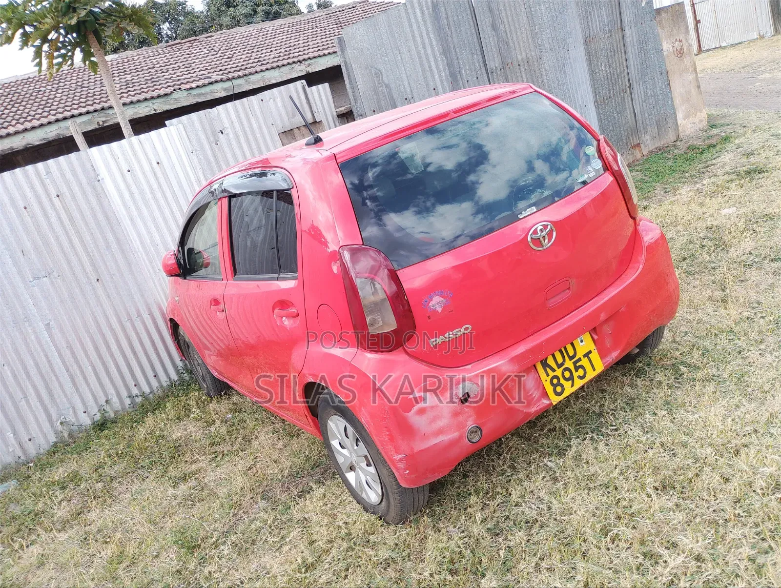 Toyota Passo 1.0 FWD 2014 Red
