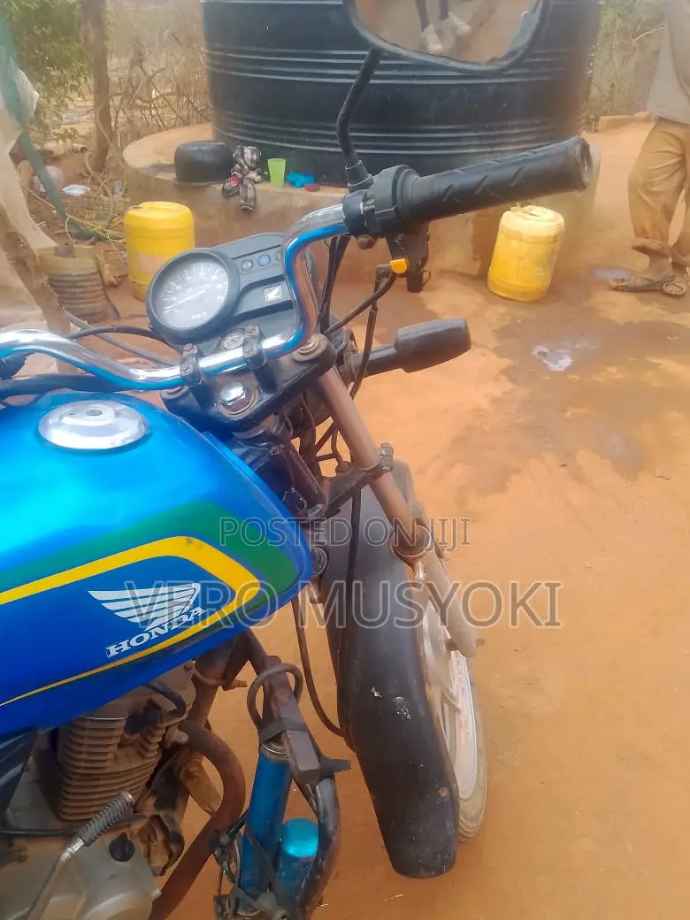 Honda 2022 Blue