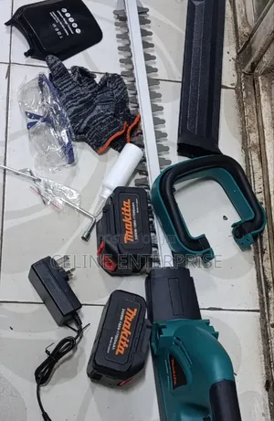 Makita Cordless Hedge Trimmer 2400W – Now Restocked