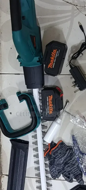 Makita 2400W Cordless Hedge Trimmer – Powerful Reliable