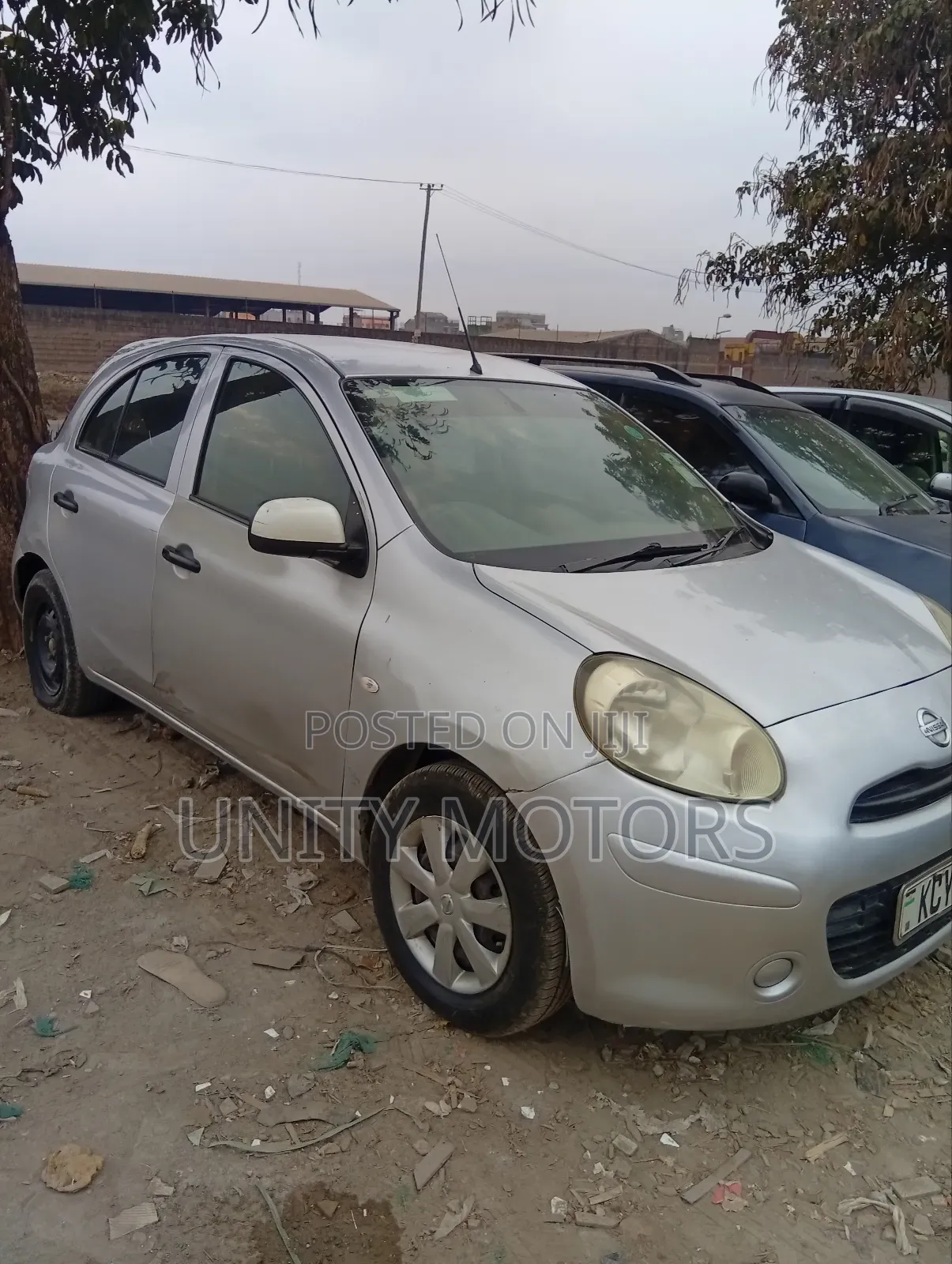 Nissan March 2012 Silver