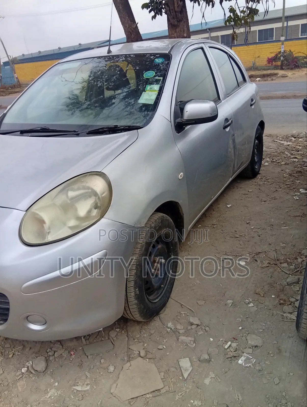 Nissan March 2012 Silver