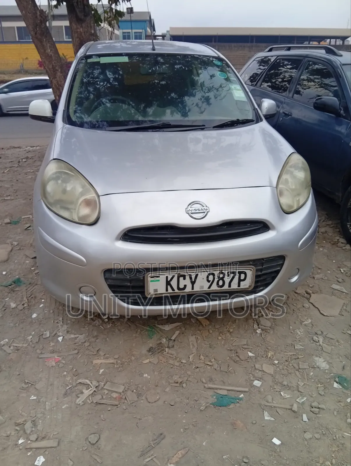 Nissan March 2012 Silver