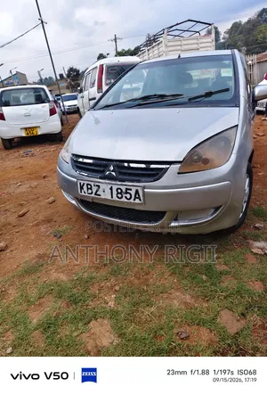 Mitsubishi Colt CZ3 1.3 Inform 2008 Silver