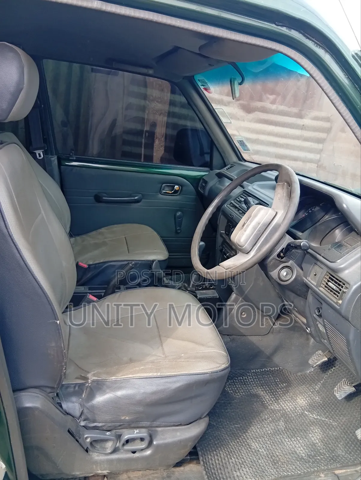 Mitsubishi Pajero 2004