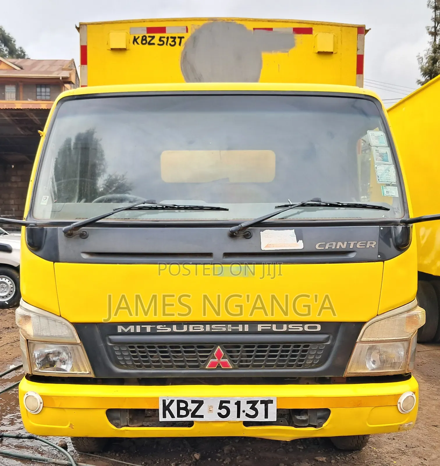 Mitsubishi Canter Fe84 2013 Yellow