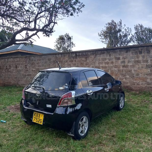Toyota Vitz 2006 Black - thumbnail 4