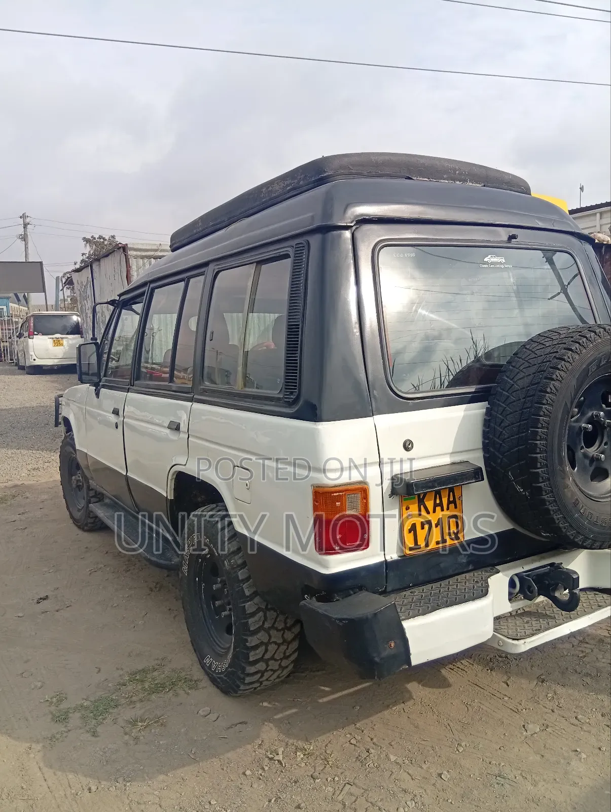Mitsubishi Pajero 2003 White
