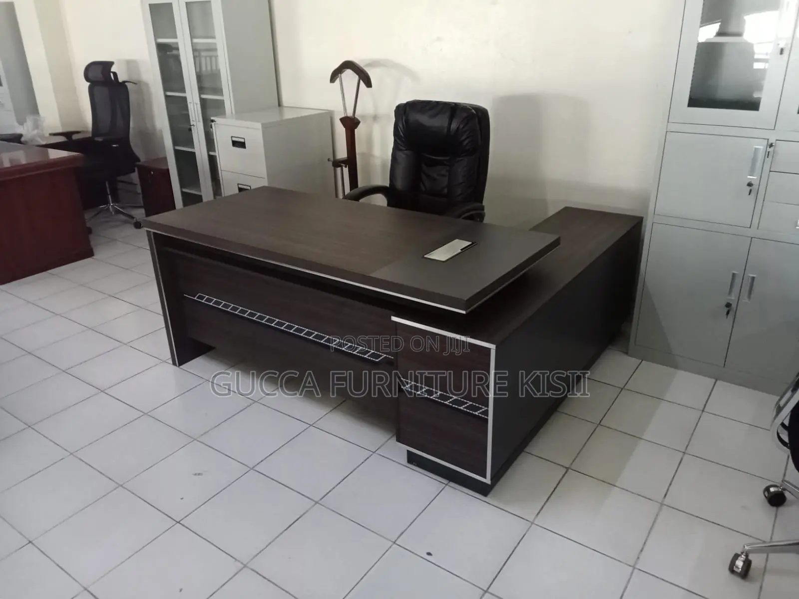 Executive L-Shaped Office Desk 1800MM
