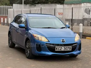 Mazda Axela 2012 Blue