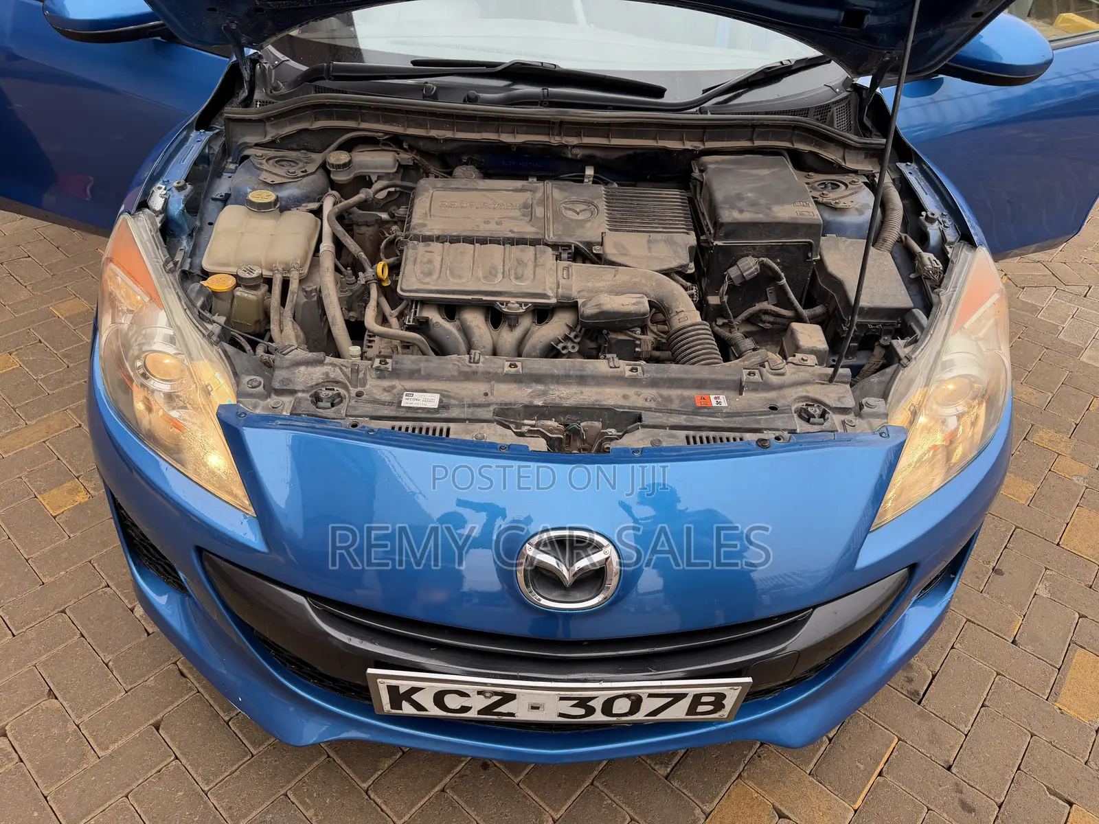 Mazda Axela 2012 Blue
