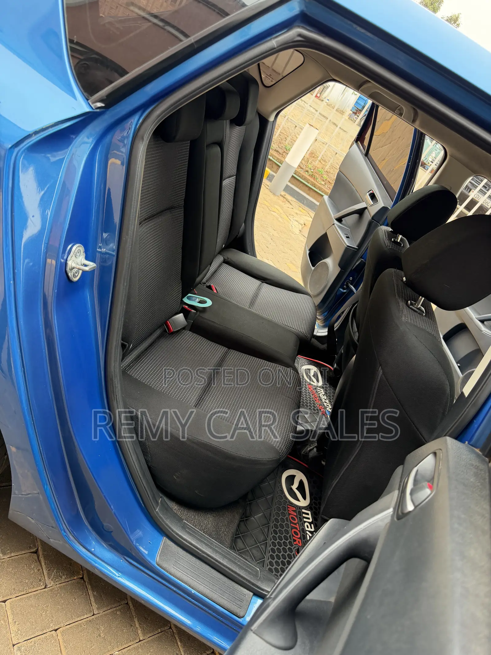 Mazda Axela 2012 Blue