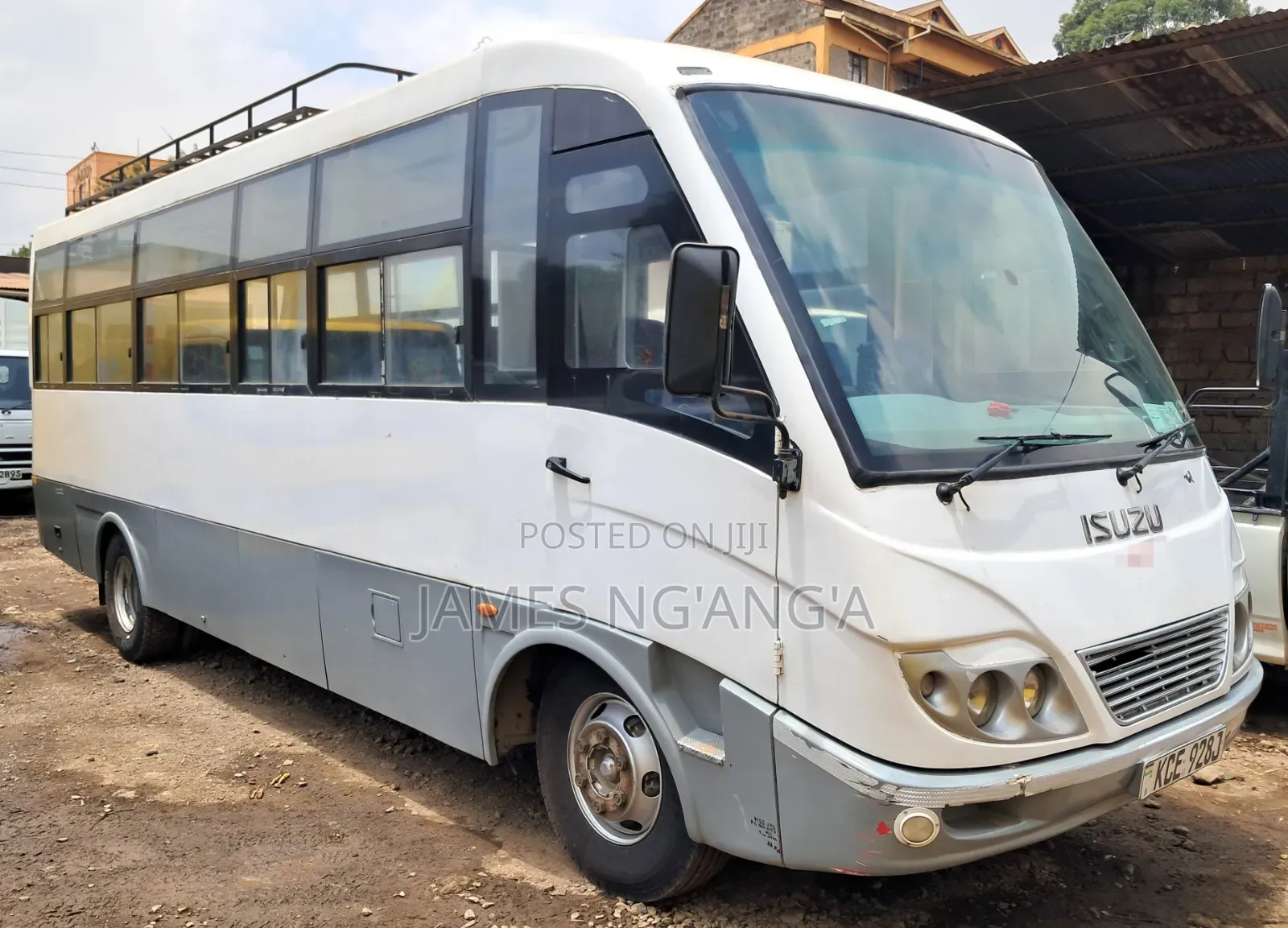 Isuzu NQR 2015 White