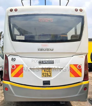 Isuzu NQR 2015 White