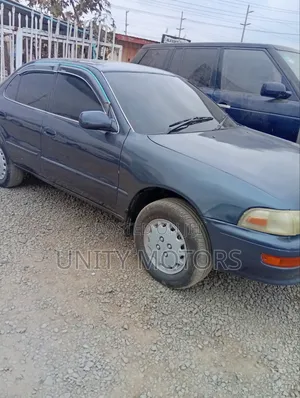 Toyota Corolla 2000 Black