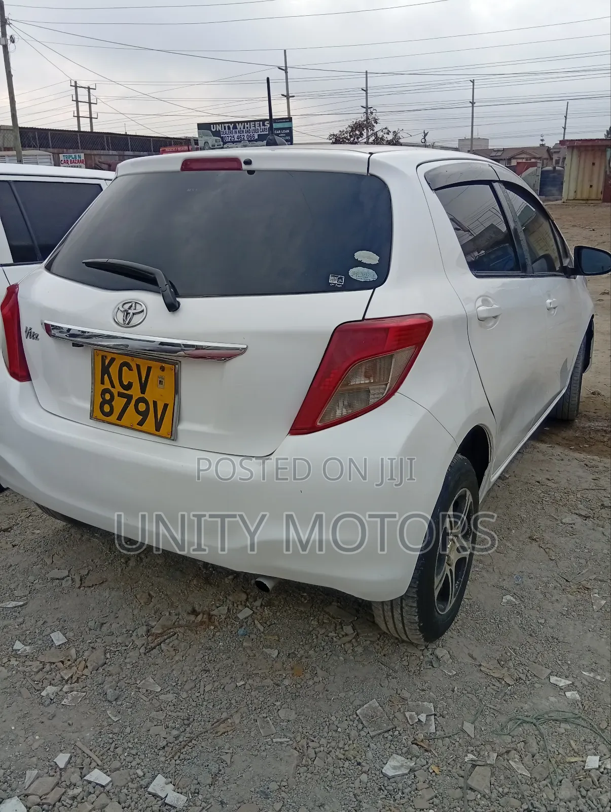 Toyota Vitz 2012 White