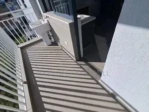 3bdrm Apartment in Hotel 67 Area for rent