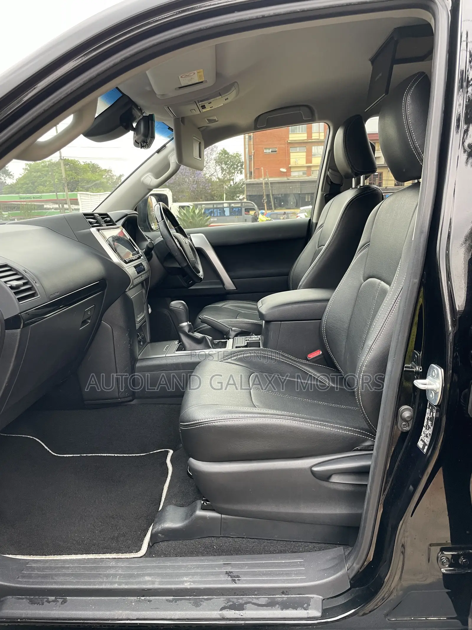 Toyota Land Cruiser Prado 2.7 2020 Black