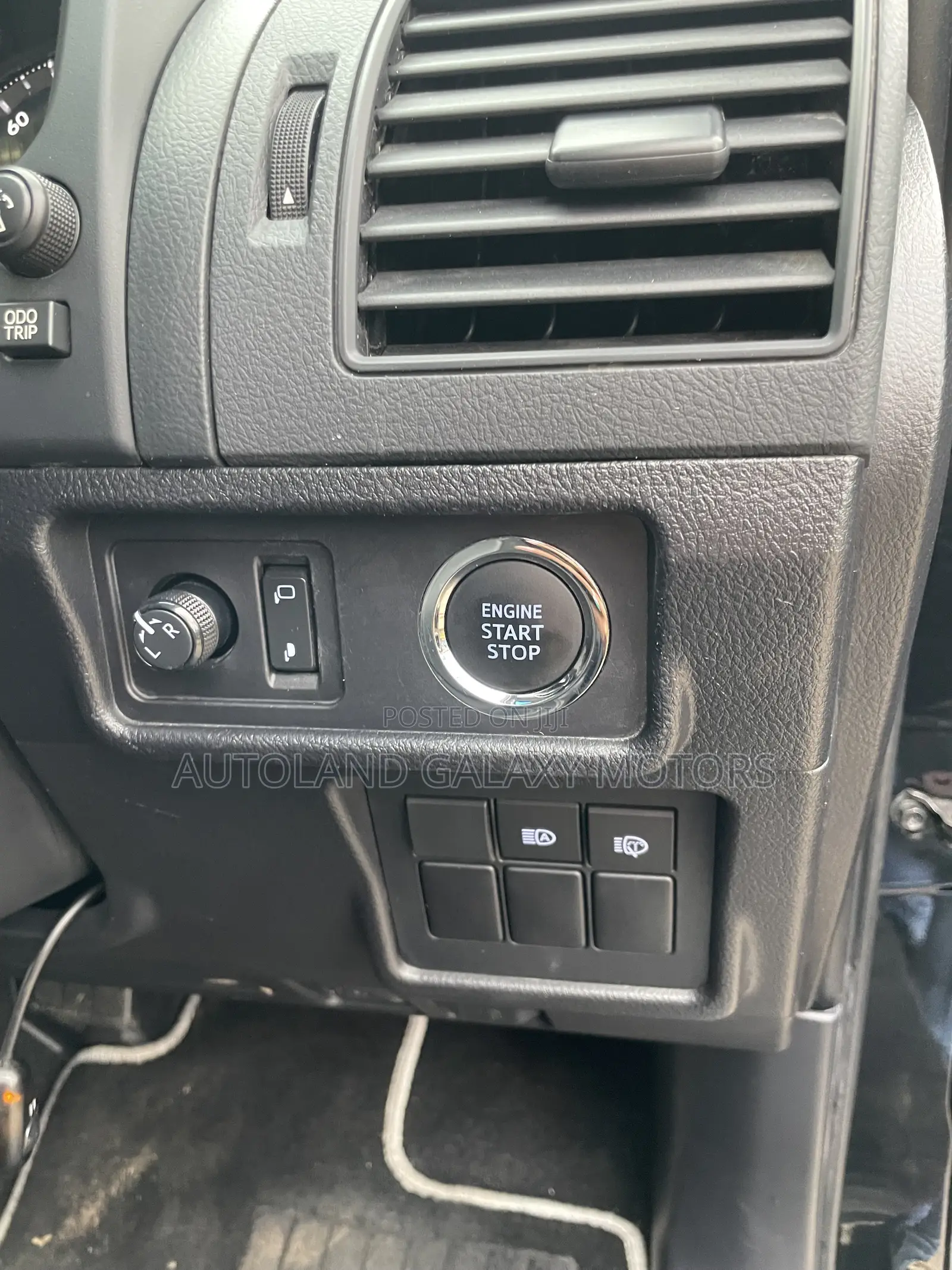 Toyota Land Cruiser Prado 2.7 2020 Black