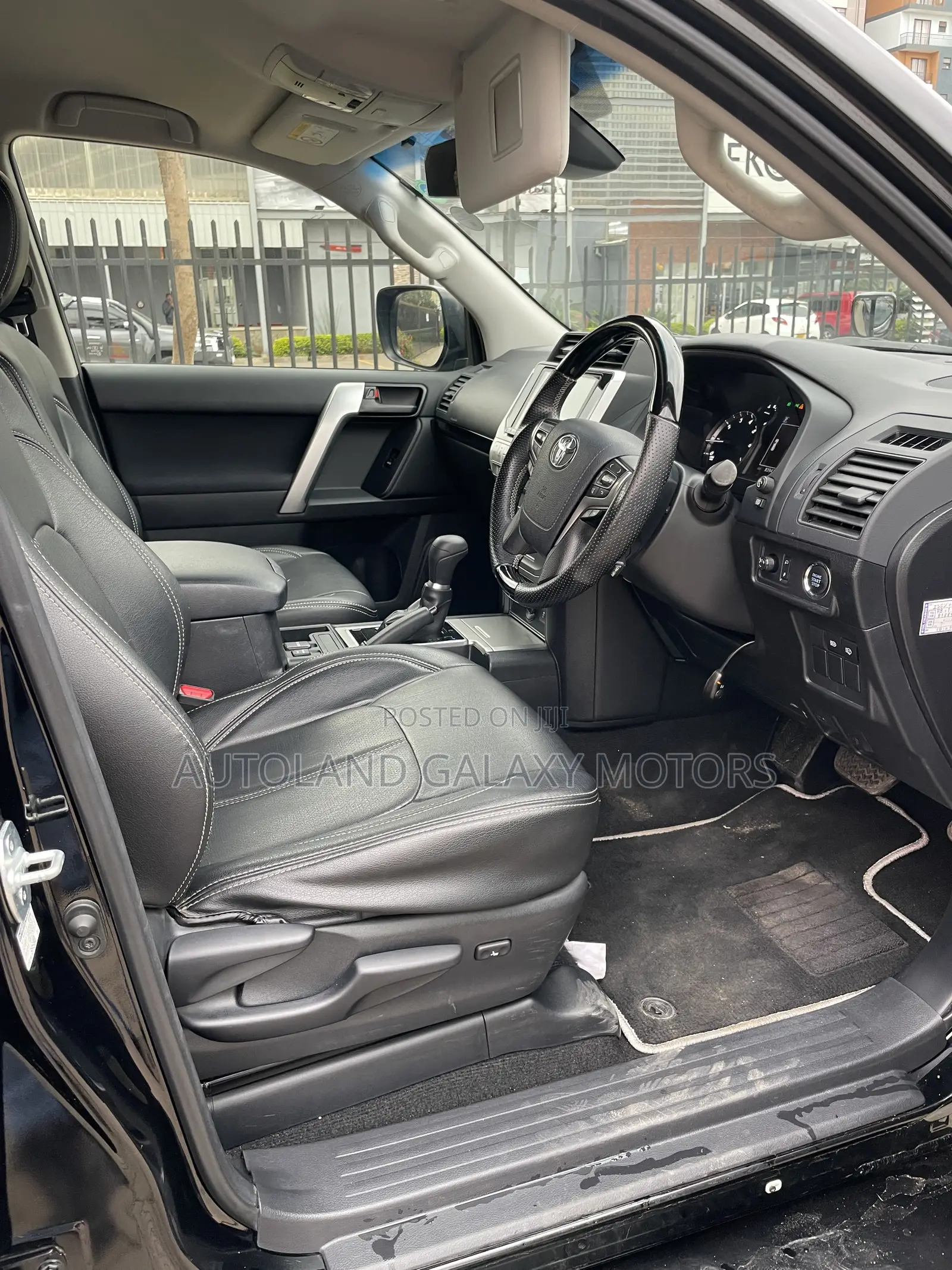 Toyota Land Cruiser Prado 2.7 2020 Black