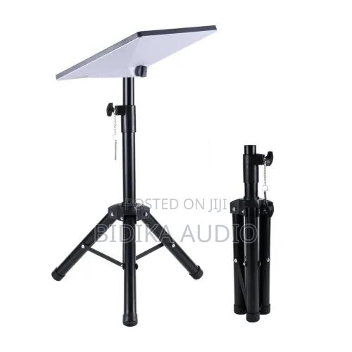 Starlink Mini Tripod Stand - main view