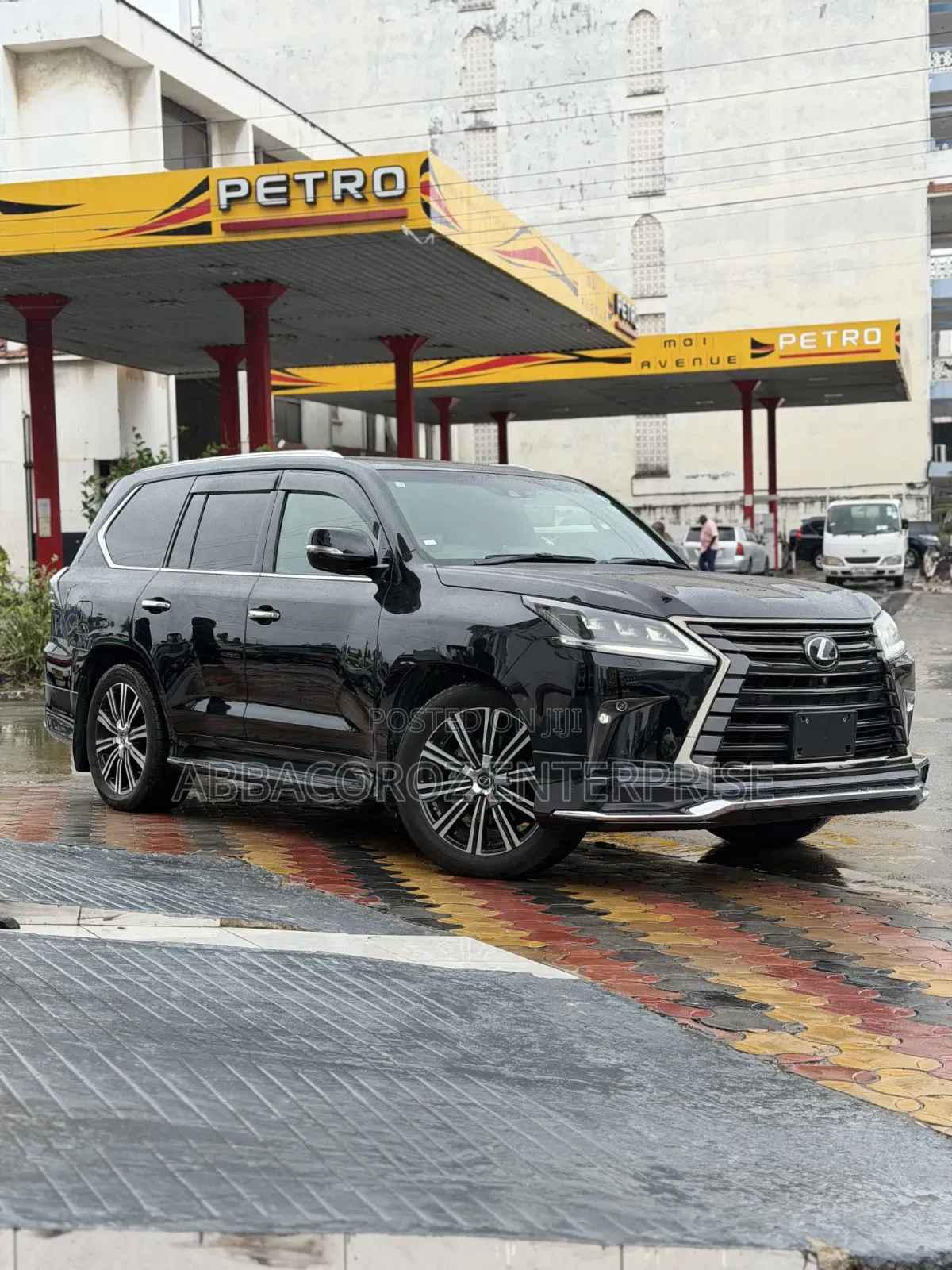 Lexus LX 2020 Black