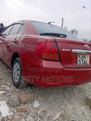 Toyota Platz 2003 Red
