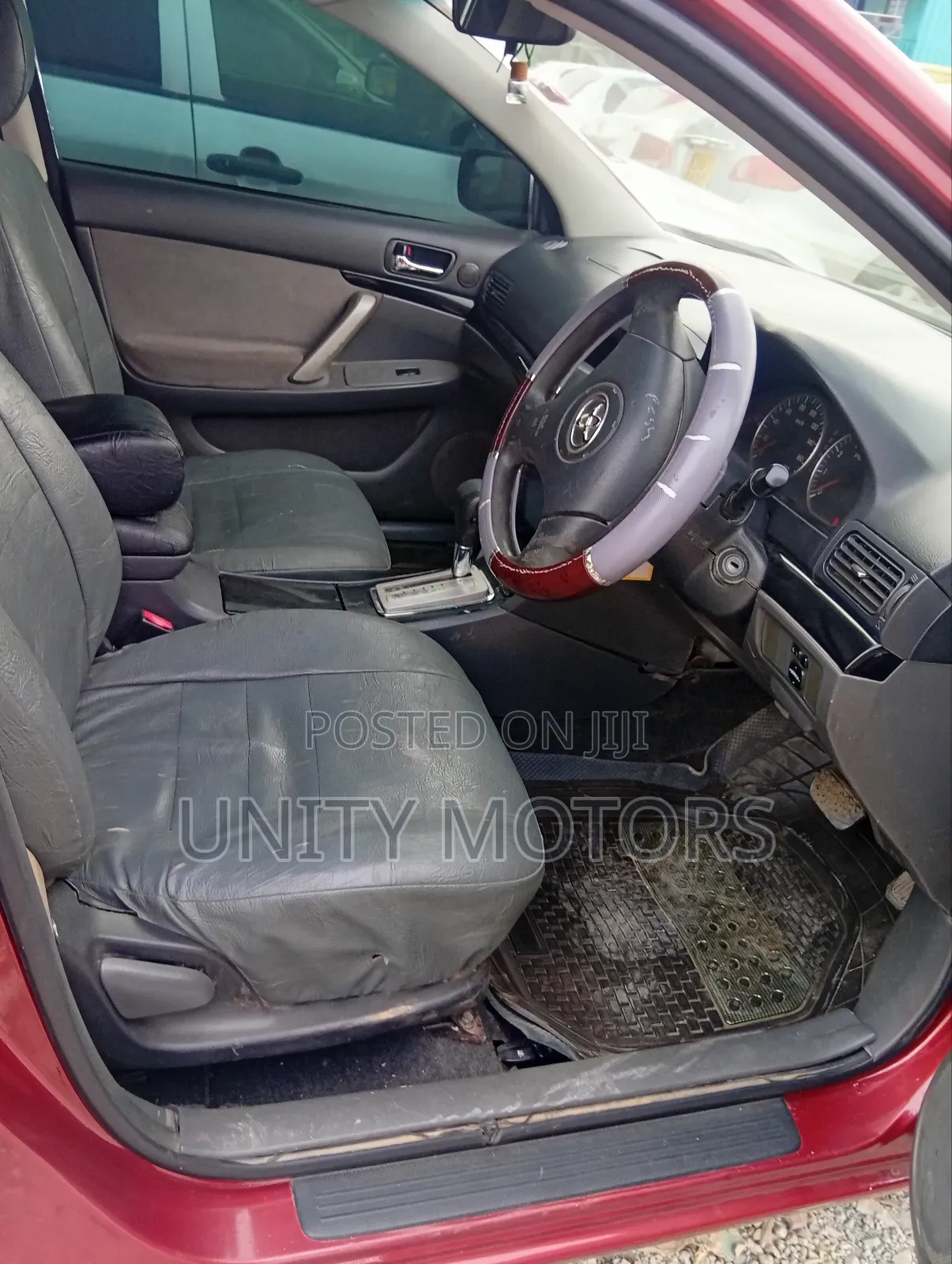 Toyota Platz 2003 Red