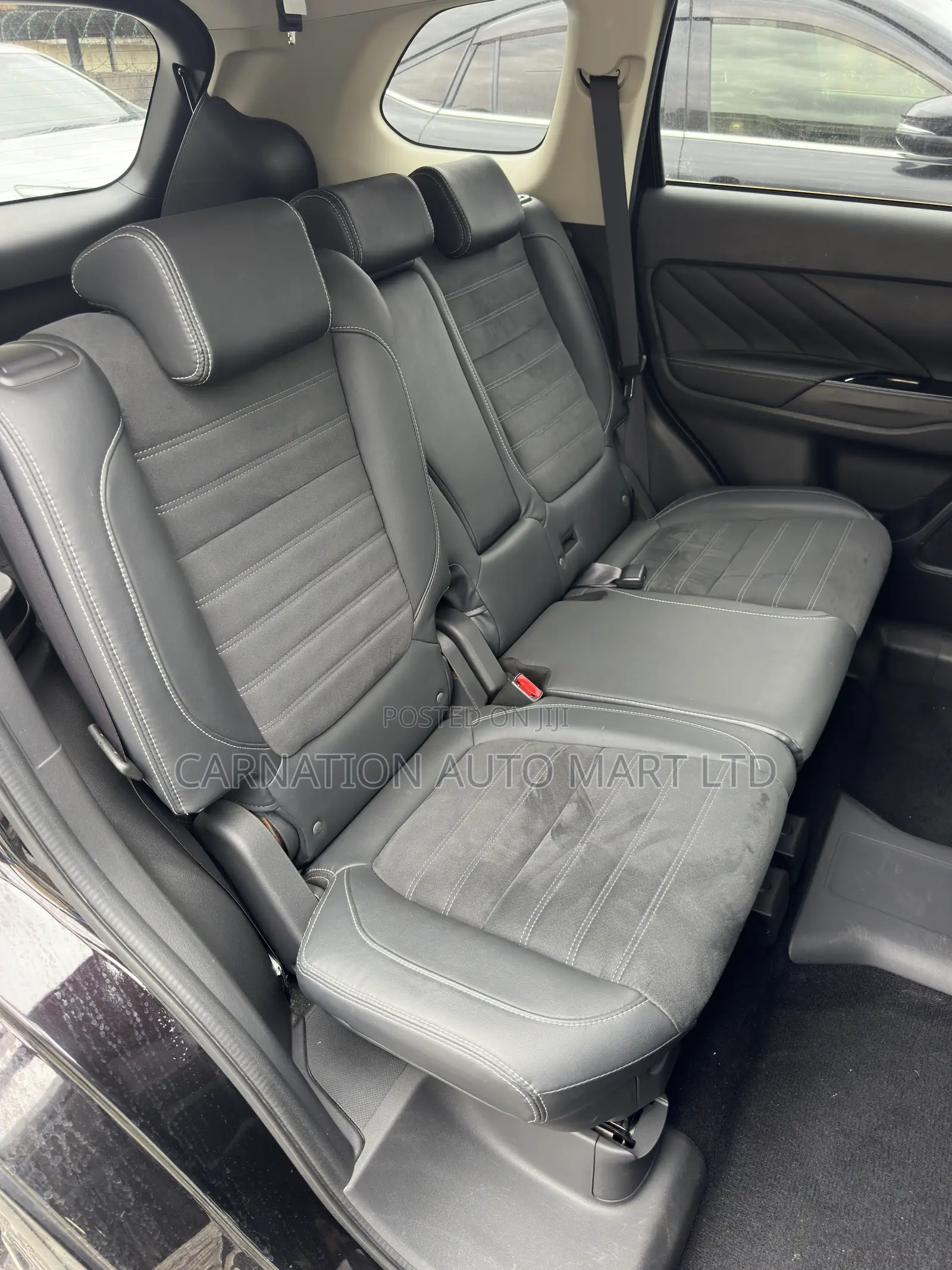 Mitsubishi Outlander 2.0 PHEV AWD 2017 Black